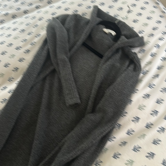 Women's Gray Cardigan long sweater. Super cozy. - Picture 5 of 7